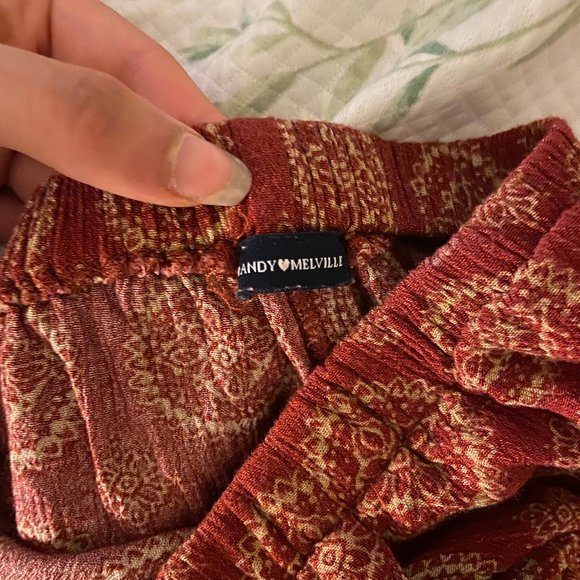 Brandy Melville Shorts - Picture 2 of 2